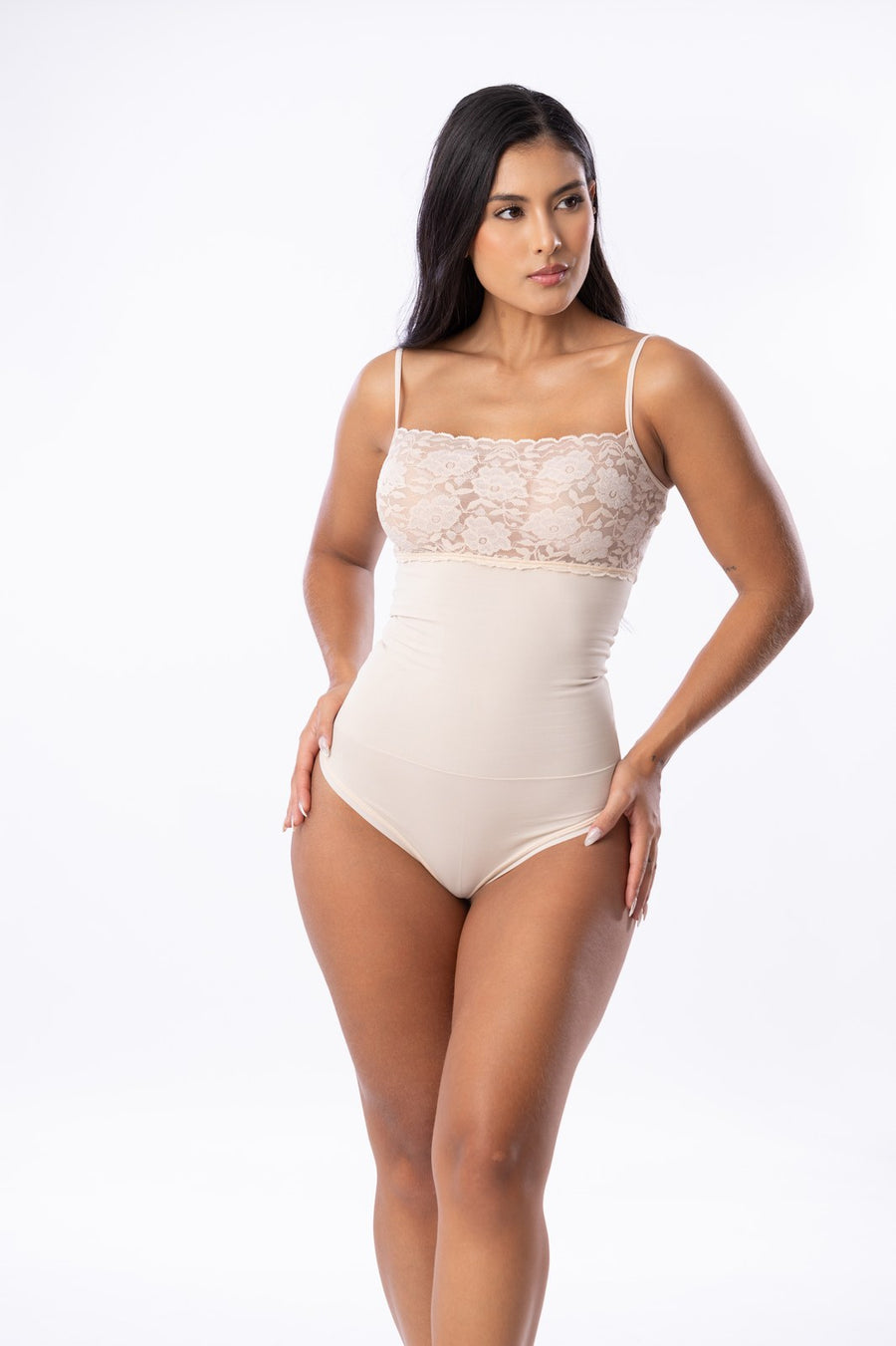 Body con Encaje 225206 Curbela beige lateral